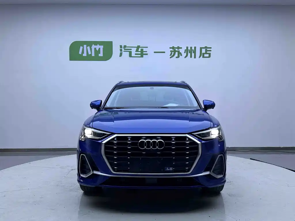 Audi Q3 2022 — фото 2