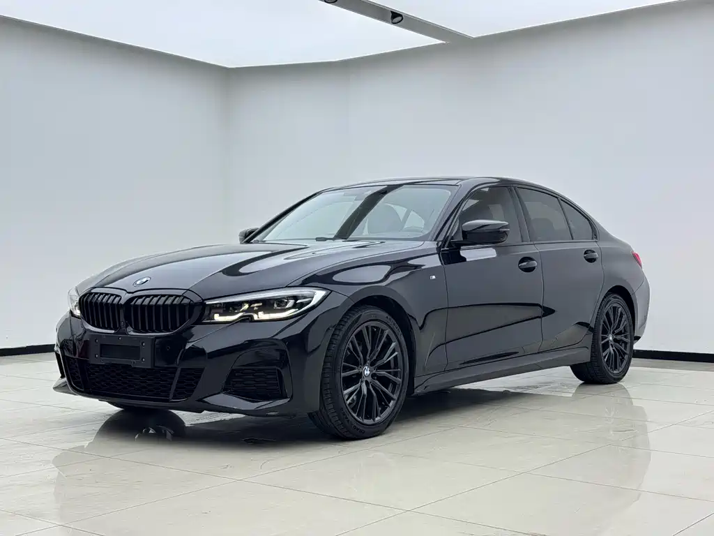 BMW 3 Series 2021