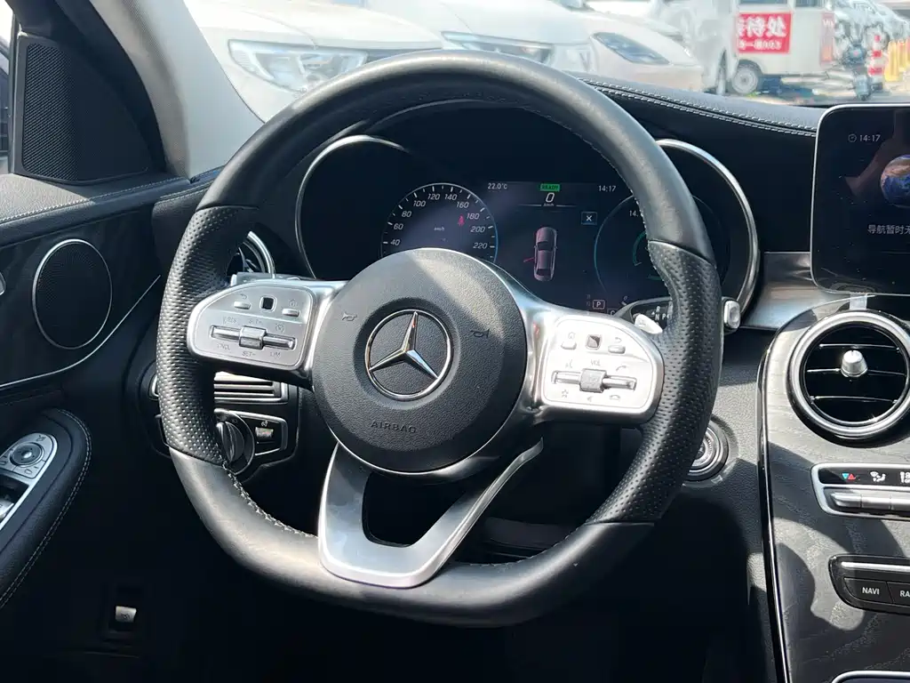 Mercedes-Benz C-Class 2019 — фото 9
