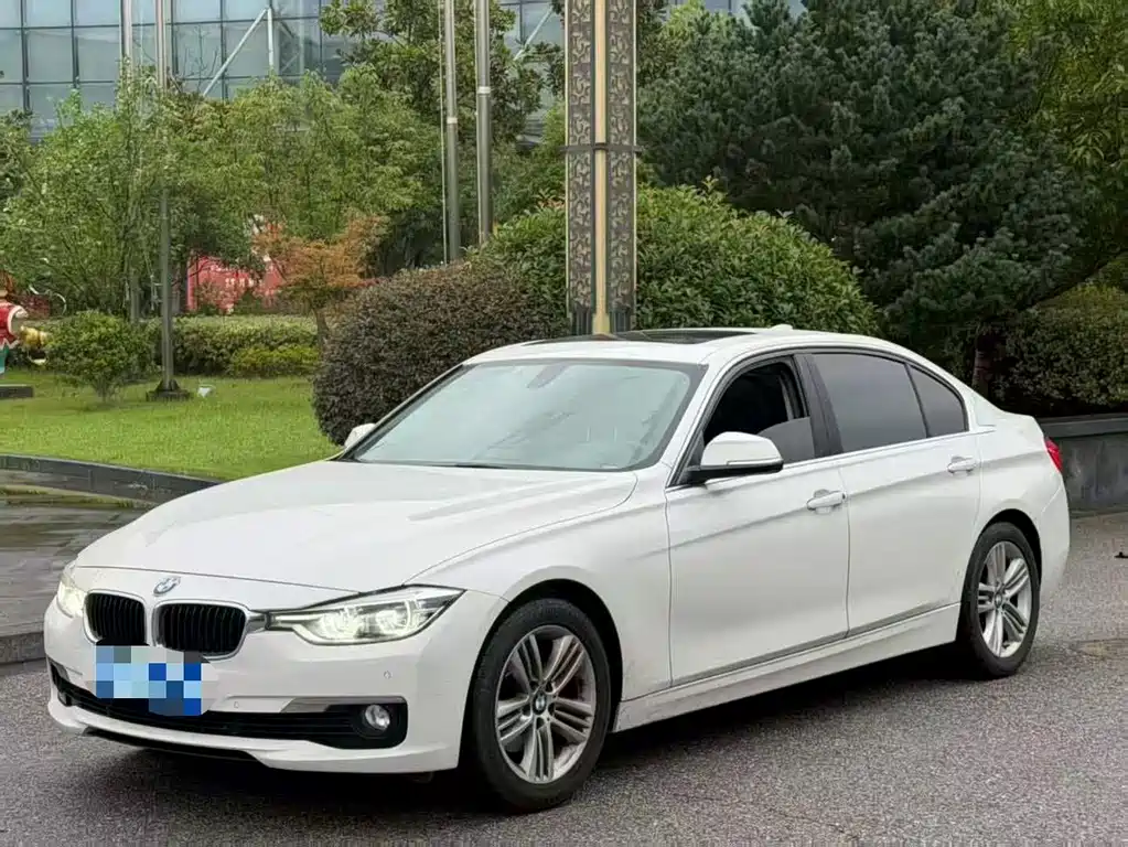 BMW 3 Series 2016 — фото 1