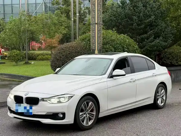 BMW 3 Series 2016