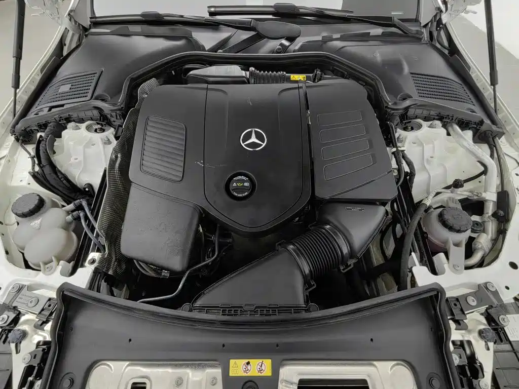 Mercedes-Benz C-Class 2022