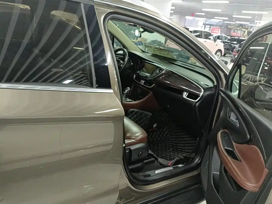Buick Envision Plus 2016 — фото 8