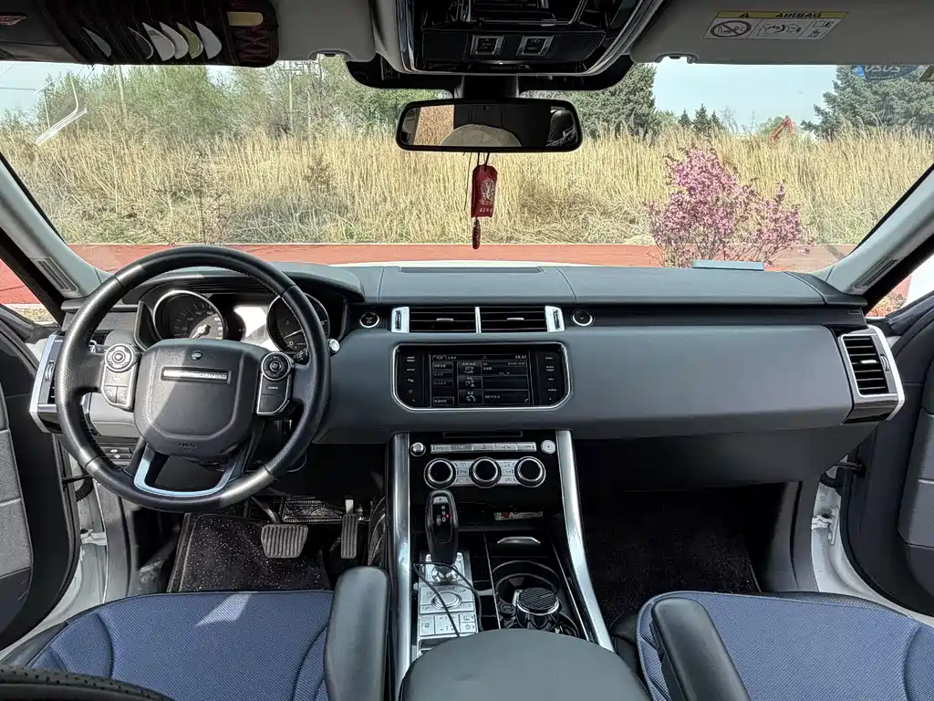 Land Rover Range Rover Sport 2015 — фото 13
