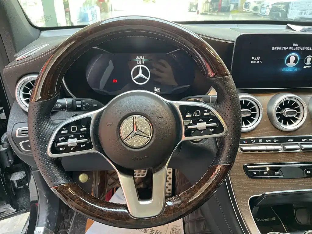 Mercedes-Benz GLC 2020 — фото 23