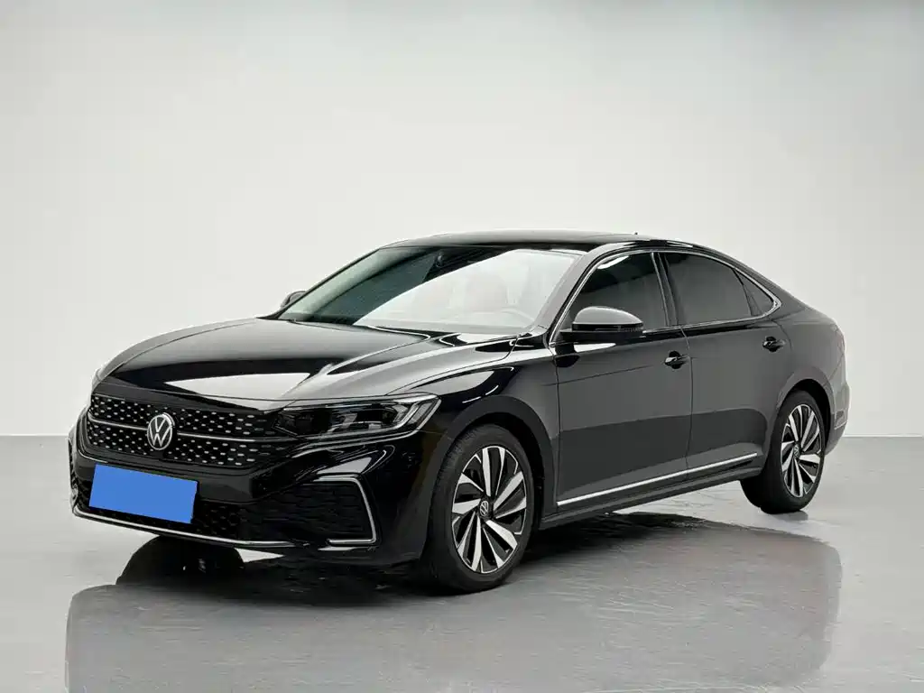 Volkswagen Passat 2022