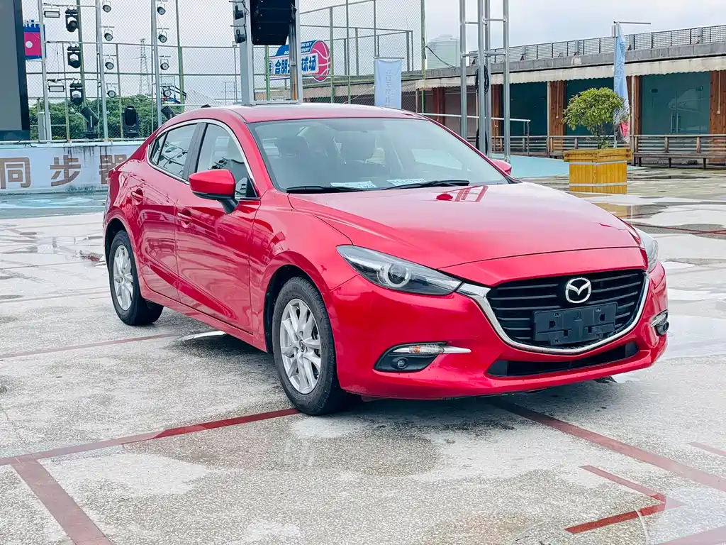 Mazda 3 Axela 2019