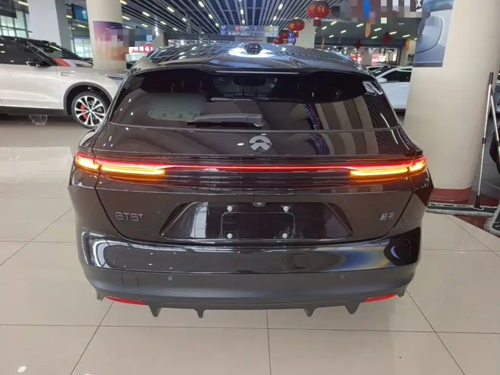 NIO ET5T 2024