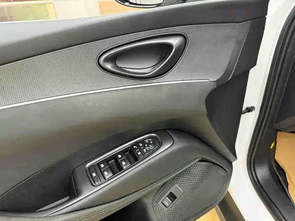 BYD Seal 06 2025