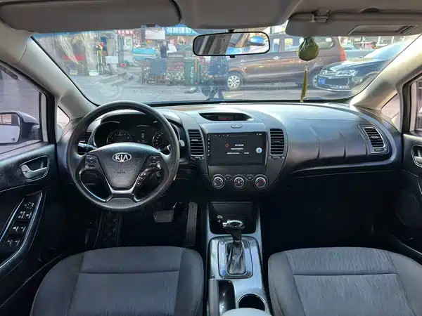 Kia K3 2014