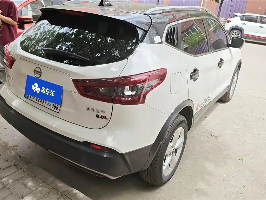 Nissan Qashqai 2023 — фото 3