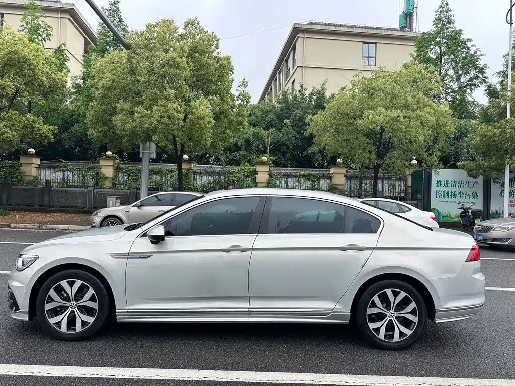 Volkswagen Magotan 2020