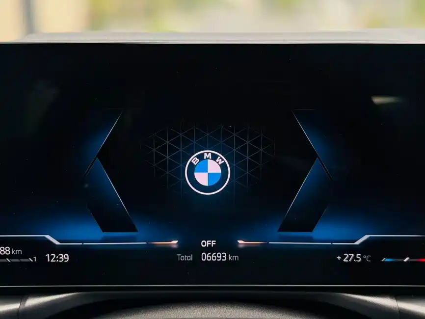 BMW 3 Series 2026 — фото 13