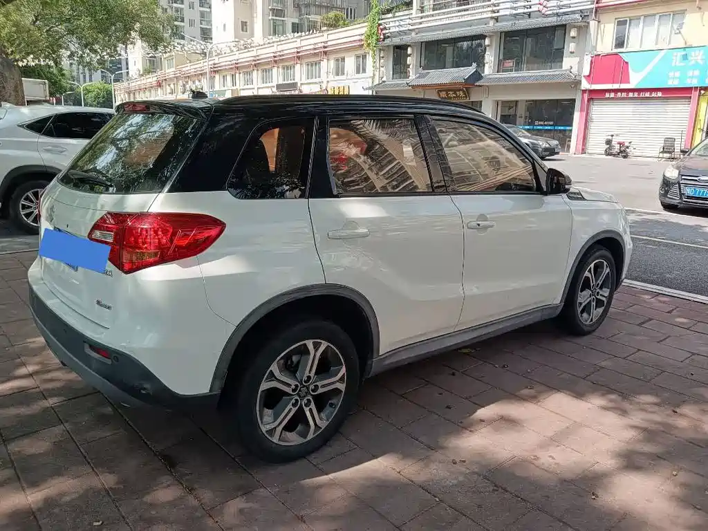 Suzuki Vitara 2016 — фото 6