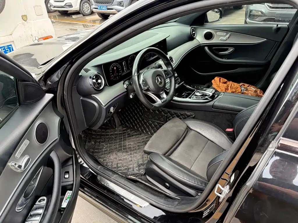 Mercedes-Benz E-Class 2018