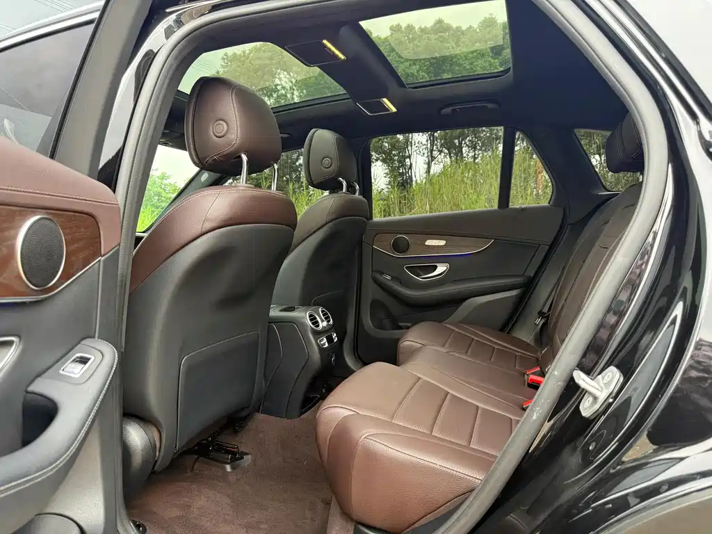 Mercedes-Benz GLC 2022