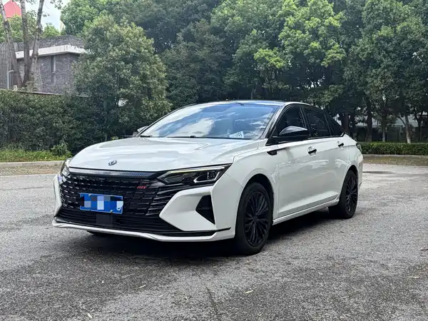 Dongfeng Yixuan MAX 2022