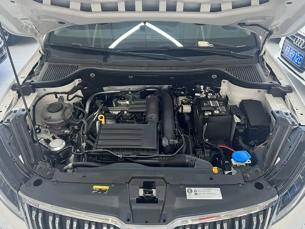 Skoda Karoq 2022 — фото 14
