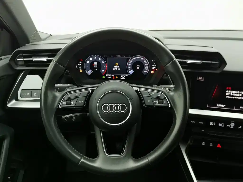 Audi A3 2021 — фото 11