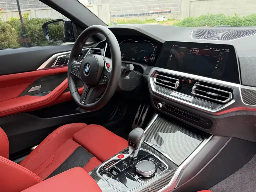 BMW M4 2021 — фото 13