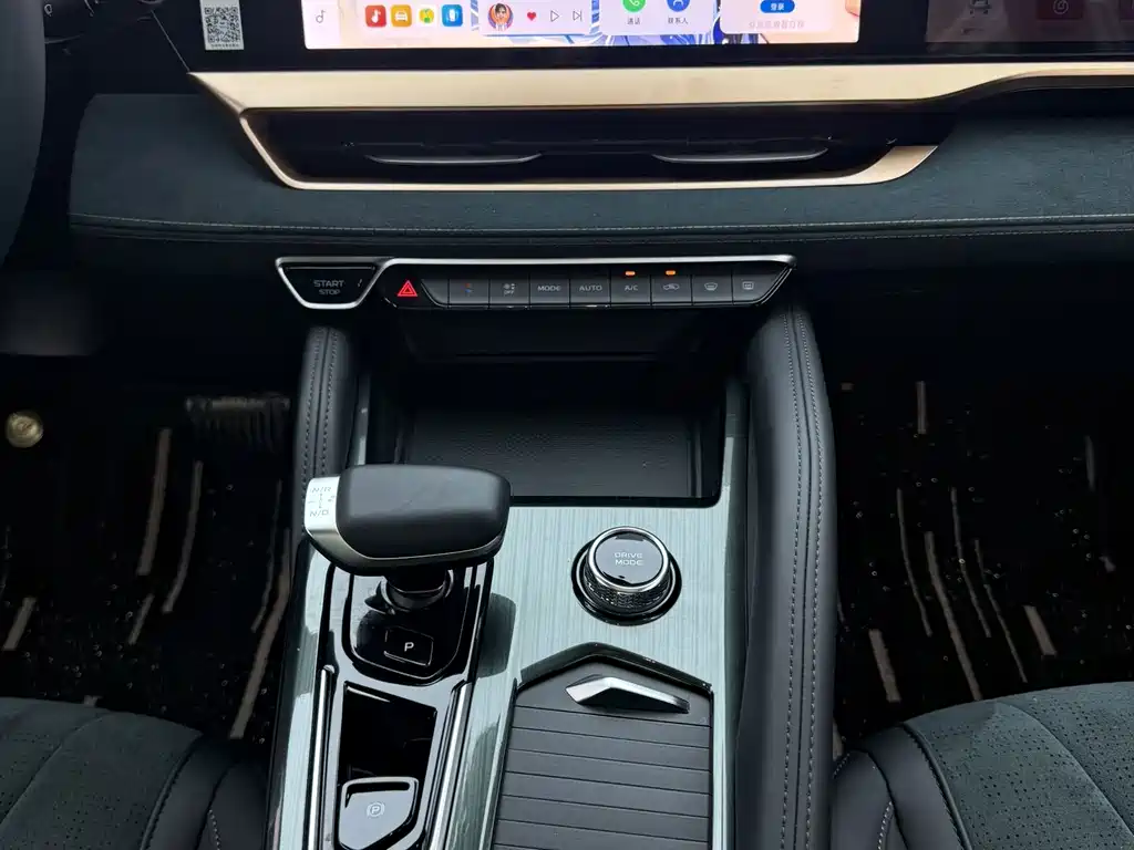 Geely Xingyue L 2023 — фото 4