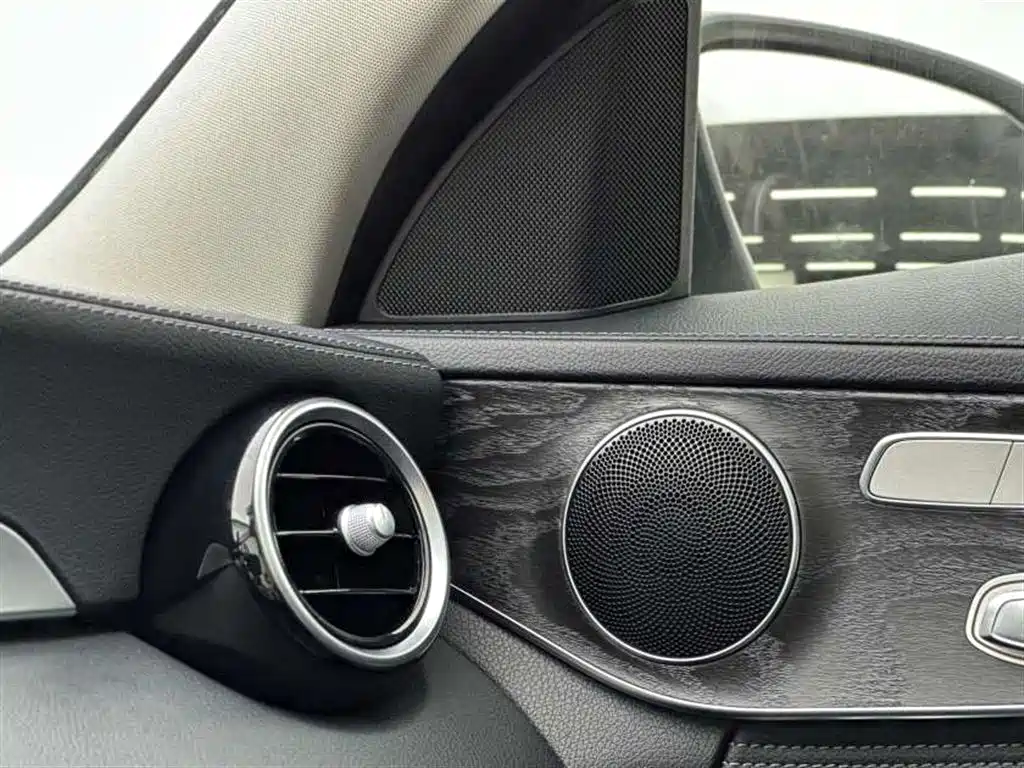 Mercedes-Benz C-Class 2018 — фото 13
