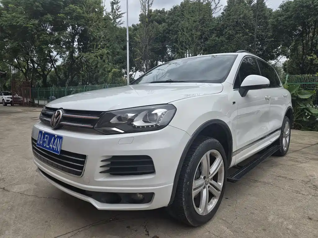 Volkswagen Touareg 2013