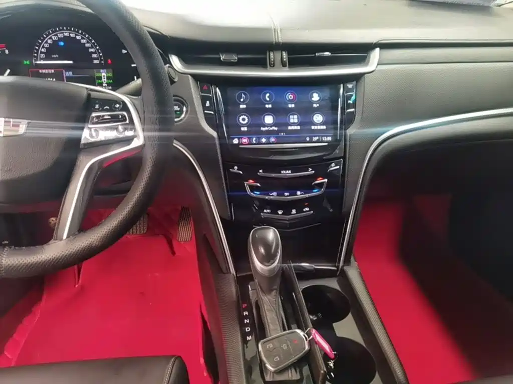 Cadillac XTS 2018 — фото 13