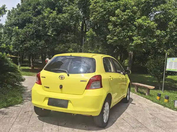 Toyota Yaris 2013