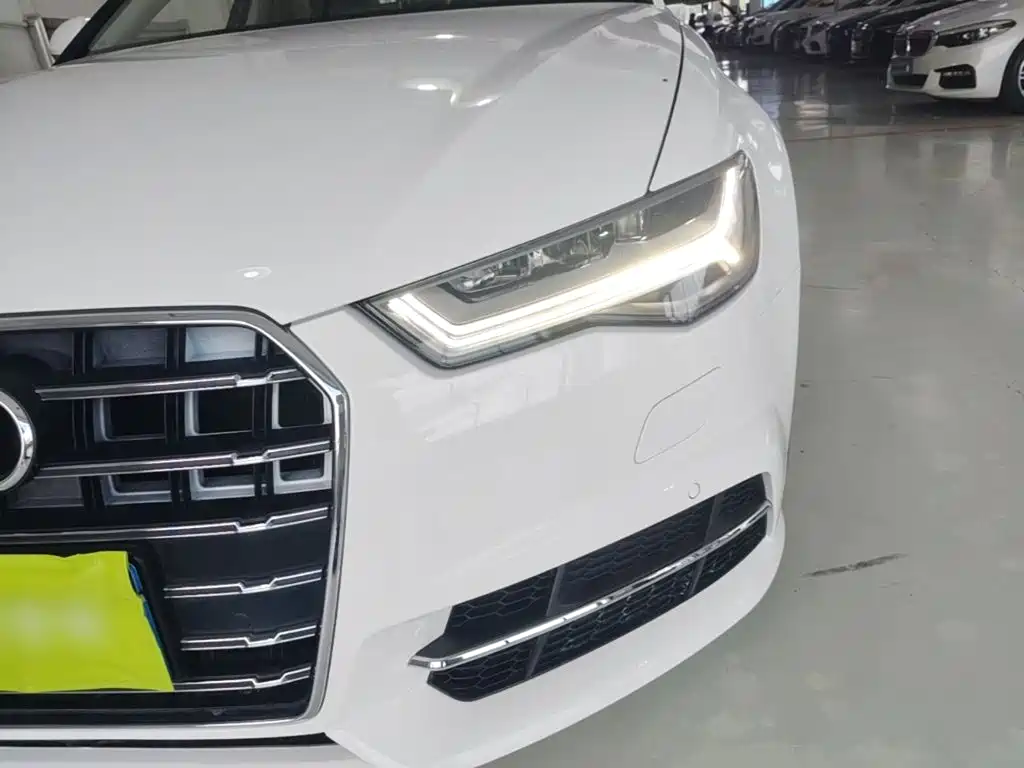 Audi A6L 2018 — фото 24