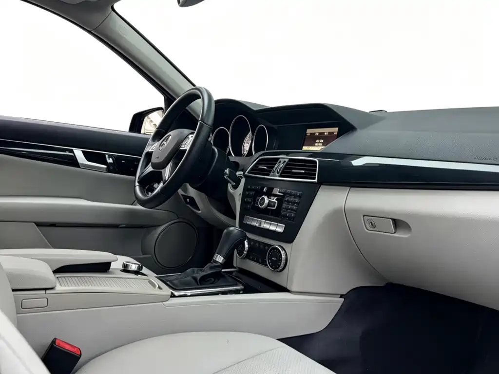 Mercedes-Benz C-Class 2013