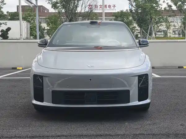 Li Auto i6 2026