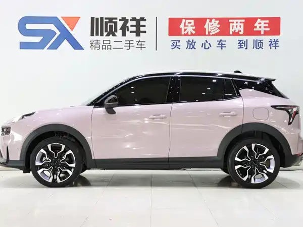 Lynk & Co 06 2023