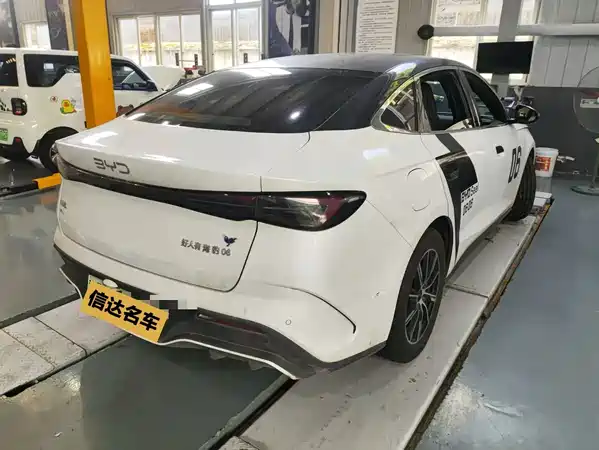 BYD Seal 06 2025