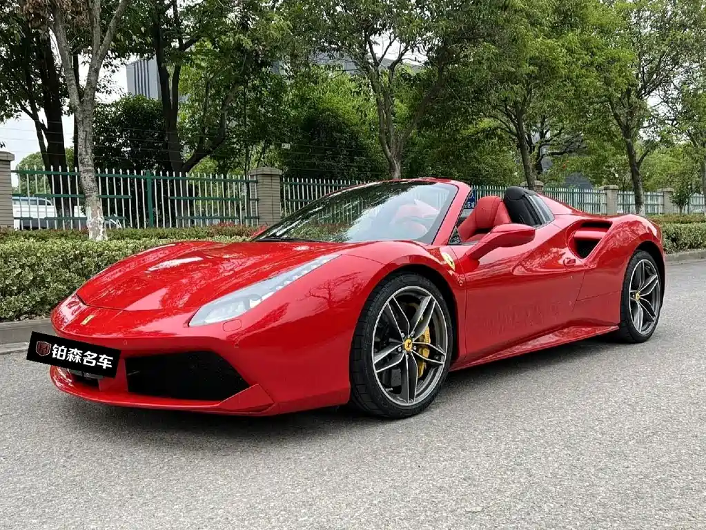 Ferrari 488 2019 — фото 1