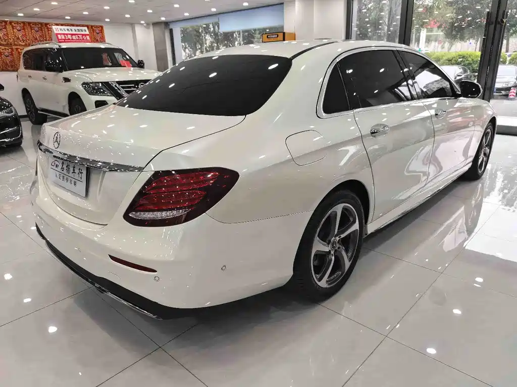 Mercedes-Benz E-Class 2018