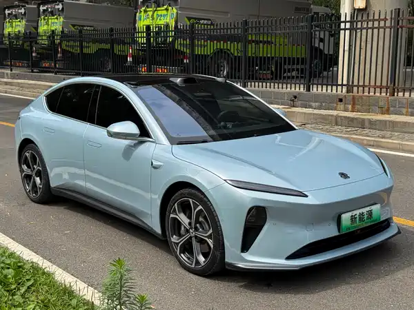 NIO ET5 2023