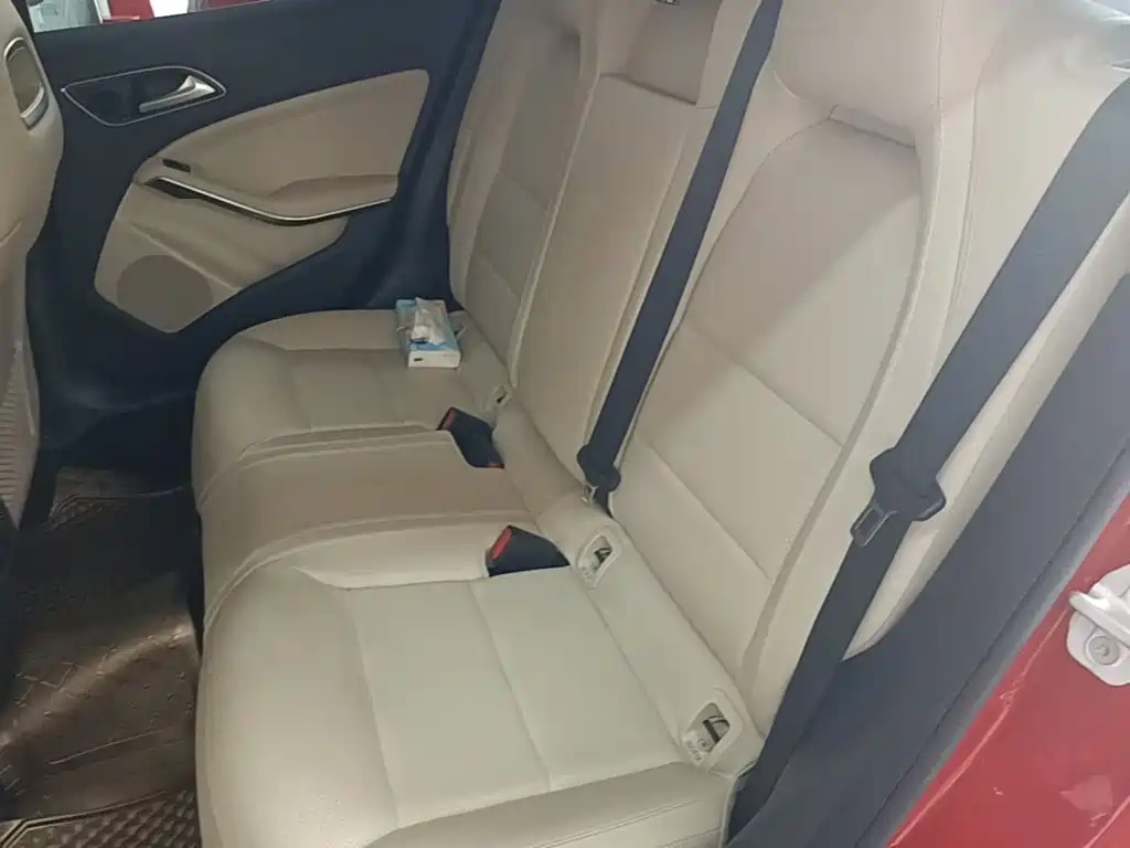 Mercedes-Benz GLA 2015 — фото 17