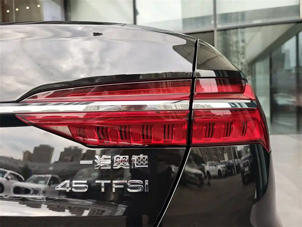 Audi A6L 2019 — фото 14