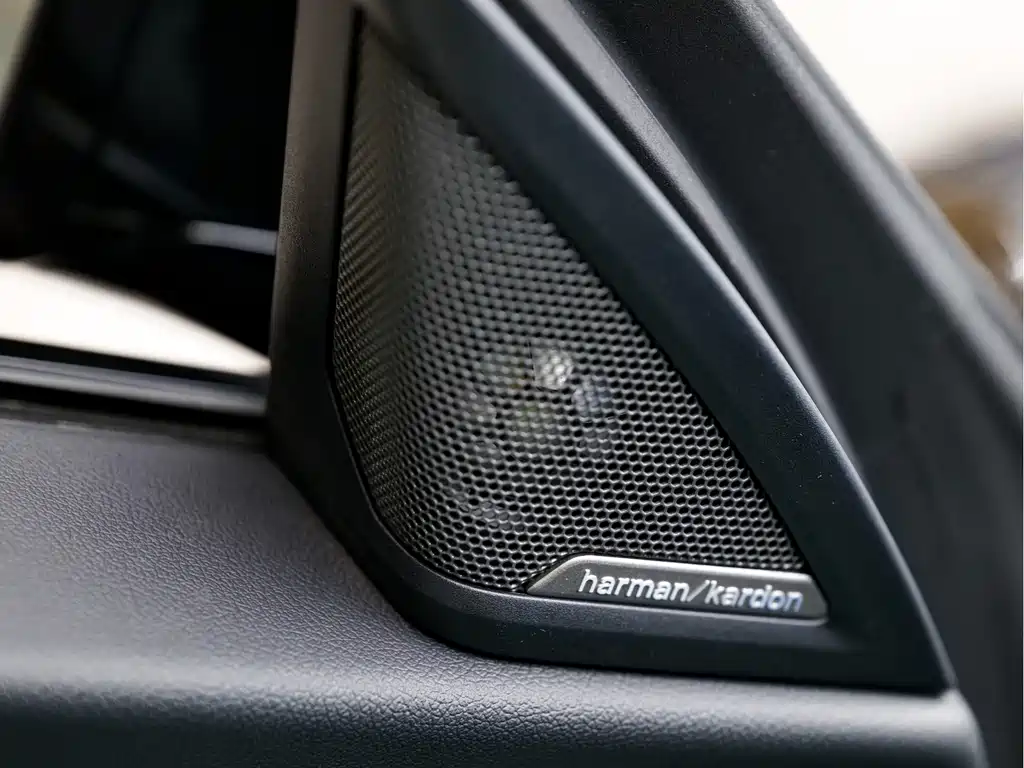 BMW M2 2025 — фото 14
