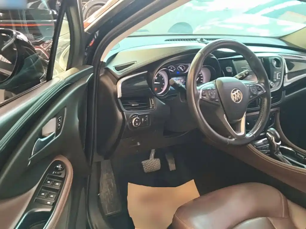 Buick Envision Plus 2020 — фото 16