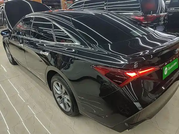 Toyota Avalon 2021
