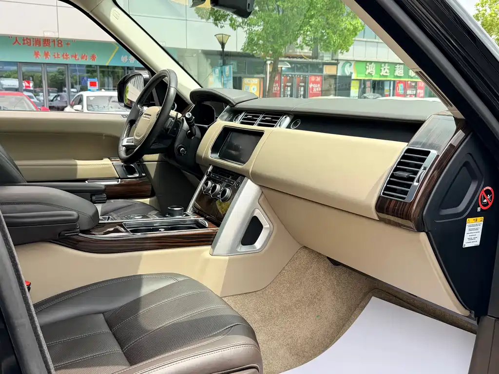Land Rover Range Rover 2017 — фото 10