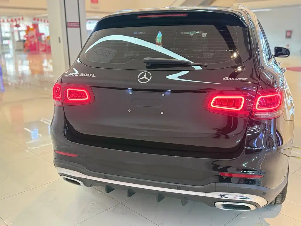 Mercedes-Benz GLC 2019 — фото 11