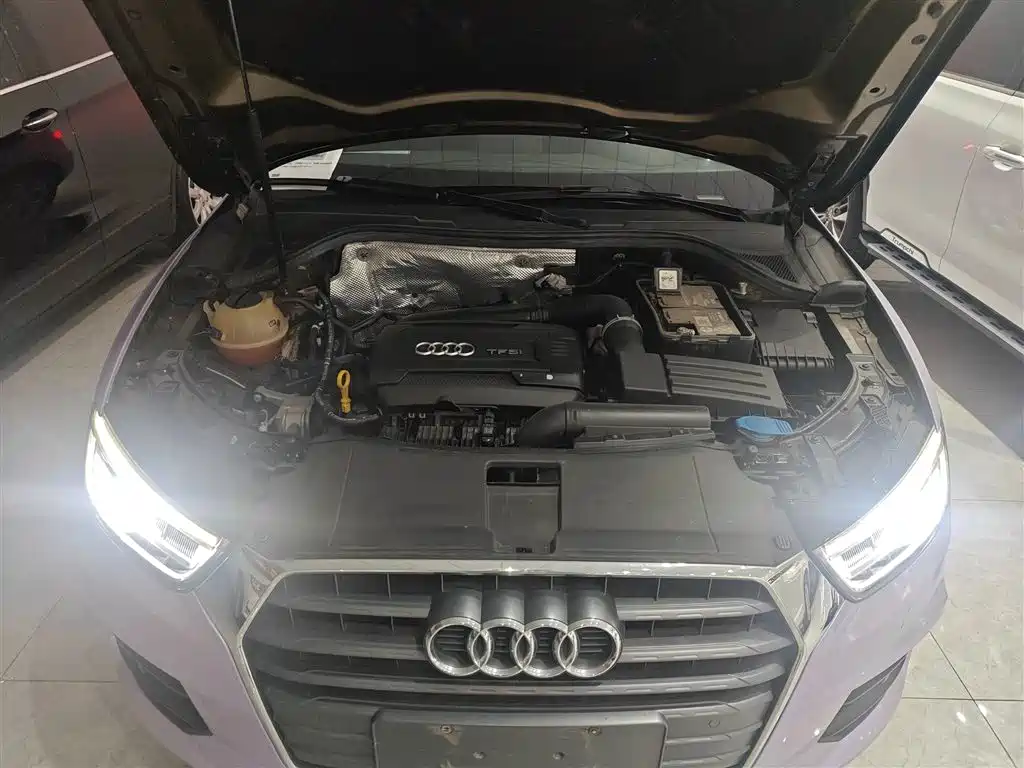 Audi Q3 2018 — фото 17