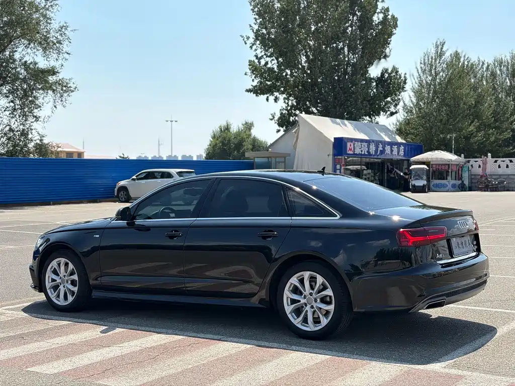 Audi A6L 2018 — фото 22
