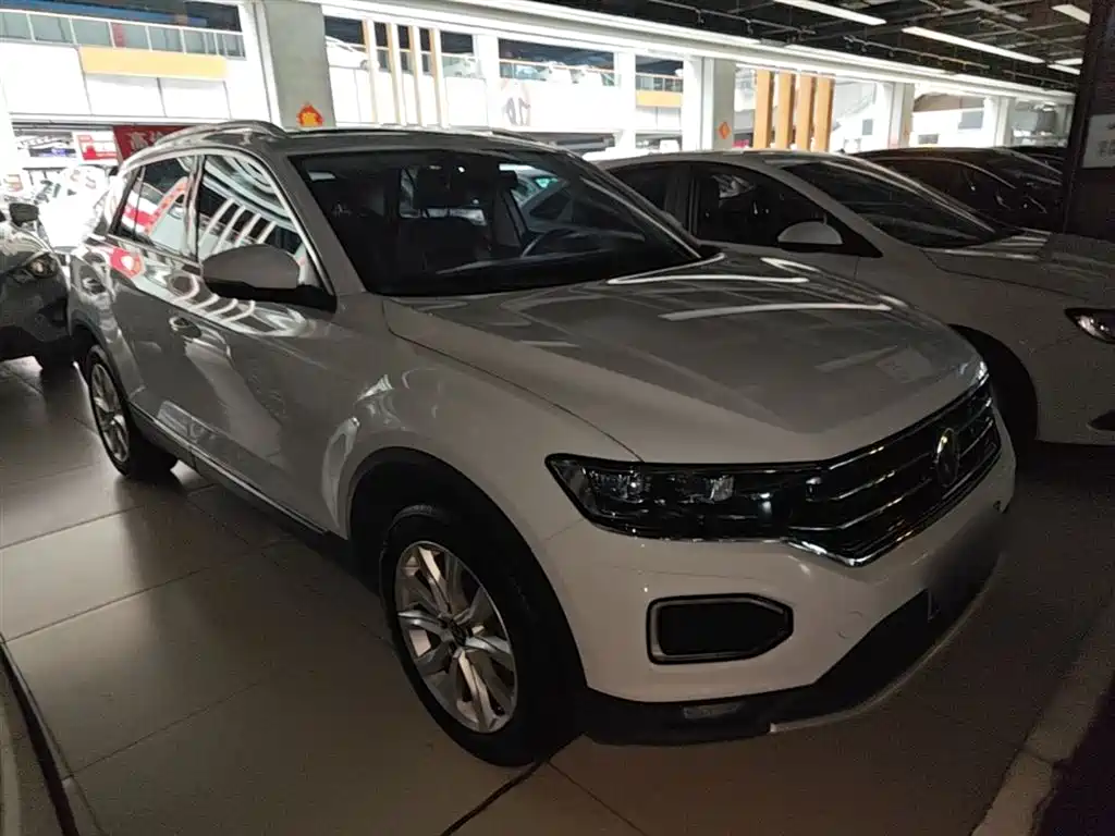 Volkswagen T-Roc 2021 — фото 4