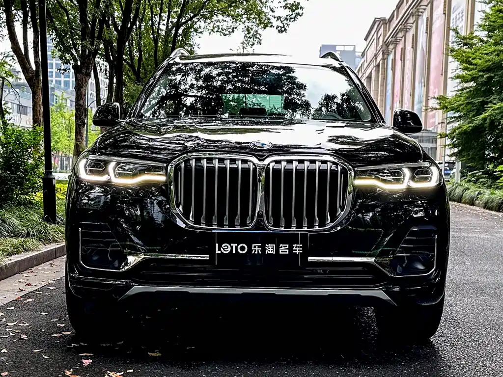 BMW X7 2022