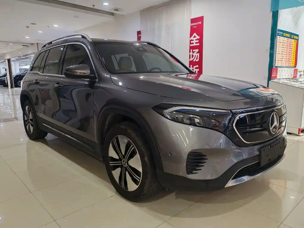 Mercedes-Benz EQB 2023