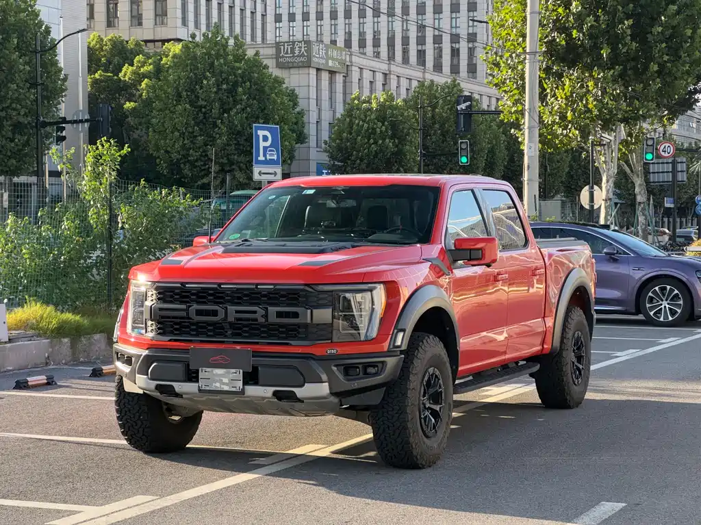 Ford F-150 Raptor 2023 — фото 1